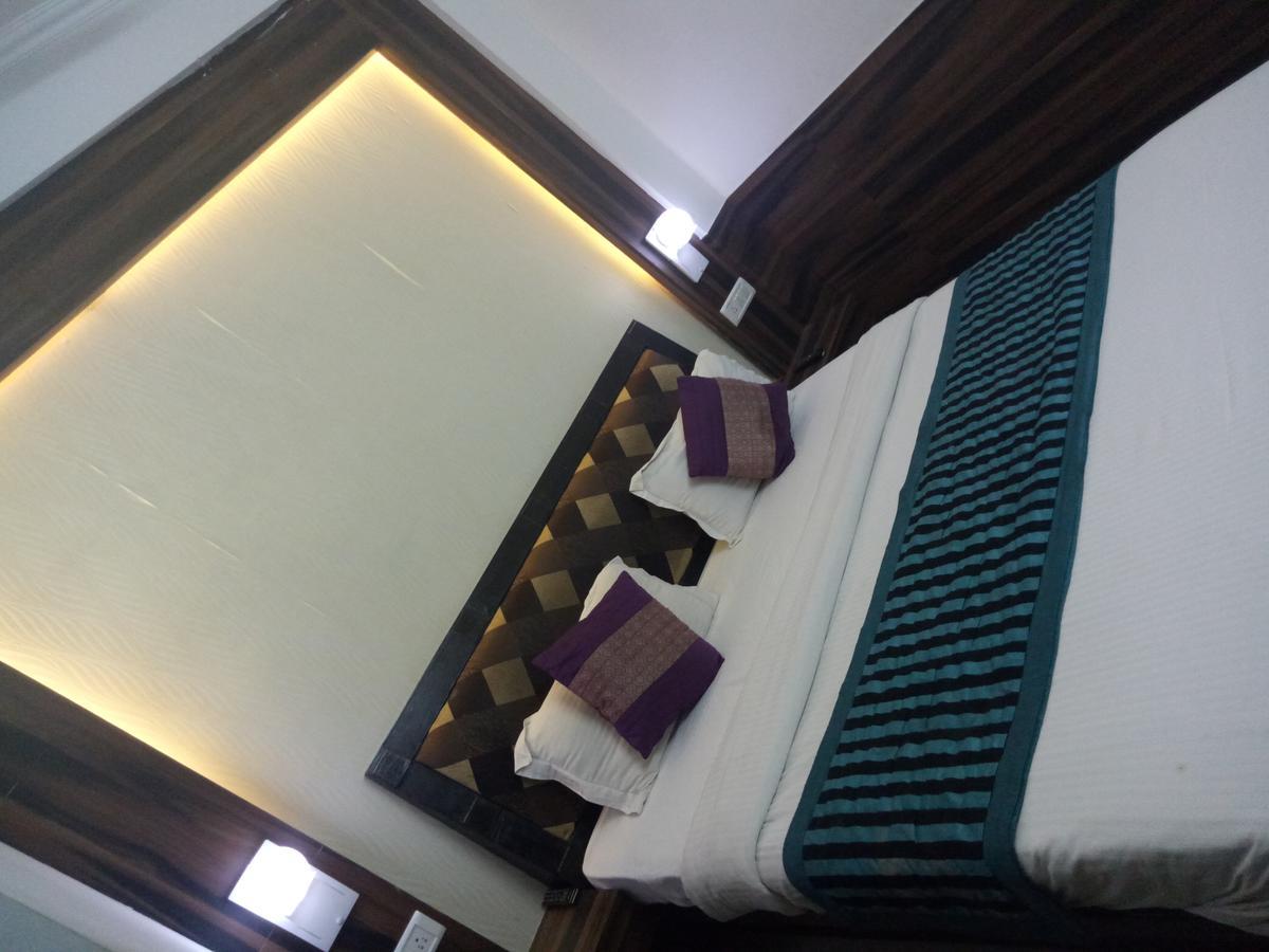 Perfect Palace 3* New Delhi