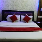 Hotel Perfect Palace