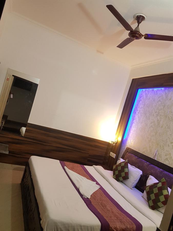 Hotel Perfect Palace